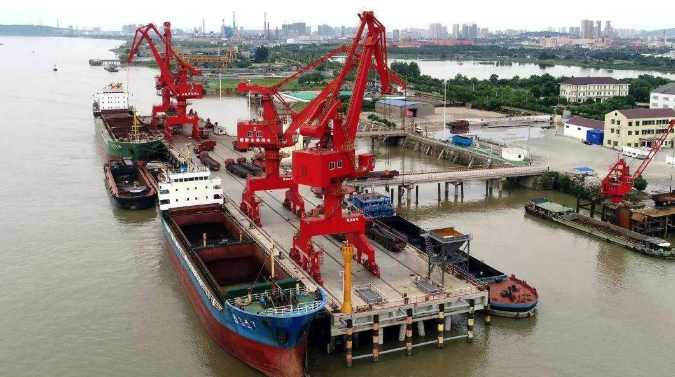 延吉概述露天料场港口封闭问题的实行方法
